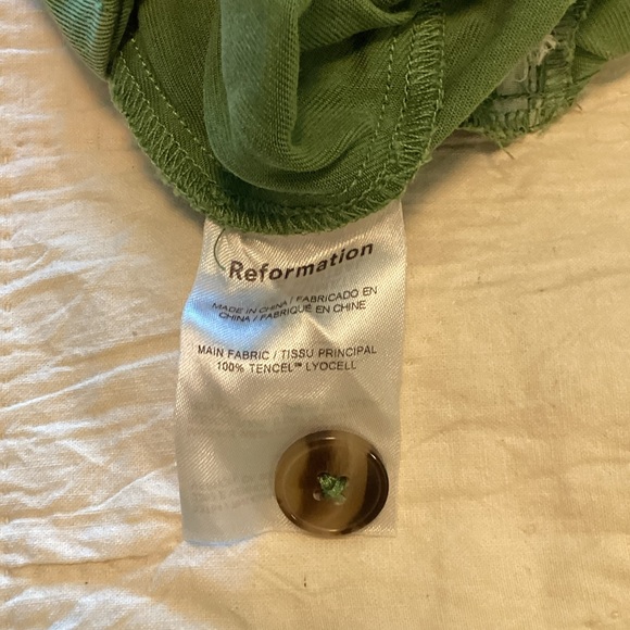 Reformation Green High-Waisted Trousers 0 - Picture 10 of 10